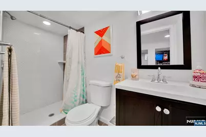 180 Washington Avenue, Rutherford, NJ 07070 - Photo 34
