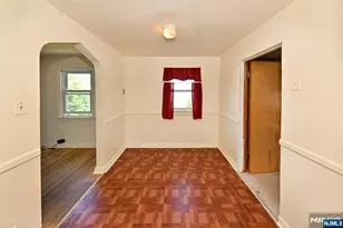 15-11 Parmelee Ave, Fair Lawn, NJ 07410 - Photo 20