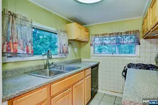 89 Tintle Ave, West Milford, NJ 07480 - Photo 18