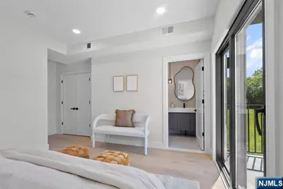 99 Van Horne Street 1 #1, Jersey City, NJ 07304 - Photo 22