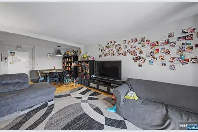 2000 Linwood Avenue 10R #10R, Fort Lee, NJ 07024 - Photo 8