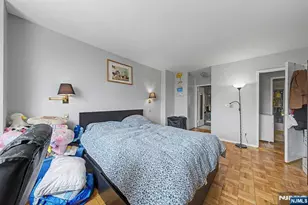 2000 Linwood Ave 10R, Fort Lee, NJ 07024 - Photo 32