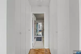 2000 Linwood Ave 10R, Fort Lee, NJ 07024 - Photo 20