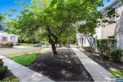 45 Colonial Village Drive 45 #45, Hillsdale, NJ 07642 - Photo 22