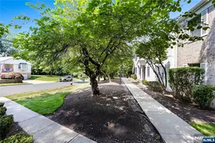 45 Colonial Village Dr 45, Hillsdale, NJ 07642 - Photo 22