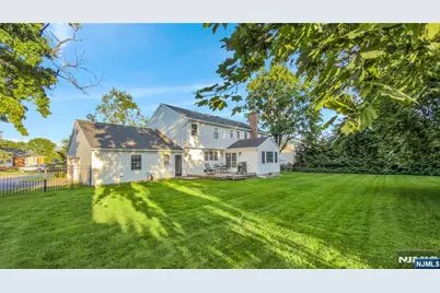 687 East Drive, Oradell, NJ 07649 - Photo 40