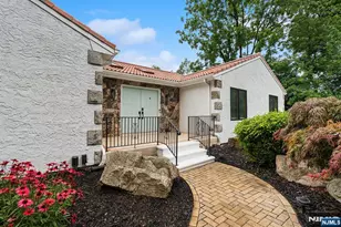 4 Daniel Ln, Kinnelon, NJ 07405 - Photo 4