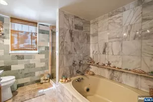 48 Quartz Ln, Paterson, NJ 07501 - Photo 12