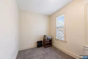 54 Cane St, Bogota, NJ 07603 - Photo 8