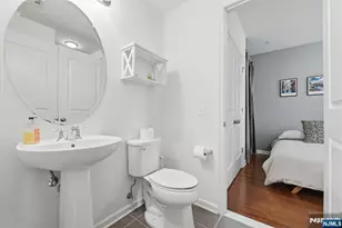 75 Roosevelt Dr, Wood Ridge, NJ 07075 - Photo 10