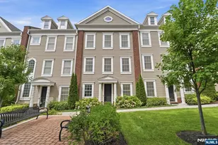 75 Roosevelt Dr, Wood Ridge, NJ 07075 - Photo 2