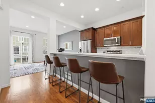 75 Roosevelt Dr, Wood Ridge, NJ 07075 - Photo 14