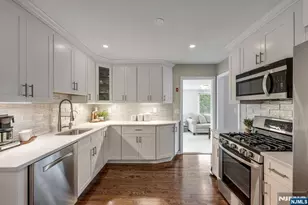 291 Midvale St, Ridgewood, NJ 07450 - Photo 8