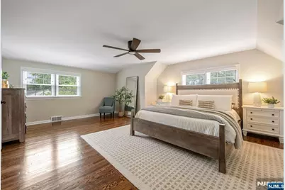 291 Midvale Street, Ridgewood, NJ 07450 - Photo 16