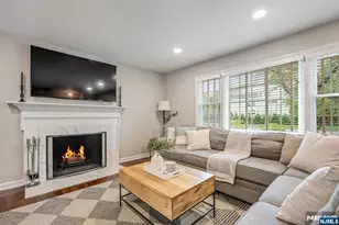 291 Midvale St, Ridgewood, NJ 07450 - Photo 4