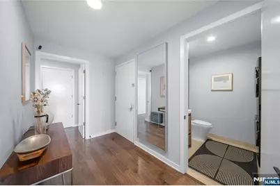 618 Hudson Park, Edgewater, NJ 07020 - Photo 16