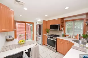 106 Lambert Rd, Fair Lawn, NJ 07410 - Photo 6