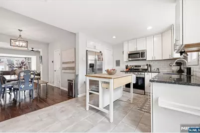 22 Naden Avenue, Irvington, NJ 07111 - Photo 4
