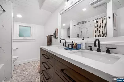 40 W Oak Street, Ramsey, NJ 07446 - Photo 28