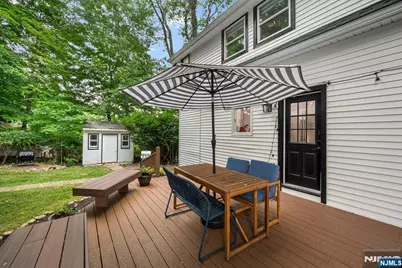 40 W Oak Street, Ramsey, NJ 07446 - Photo 30
