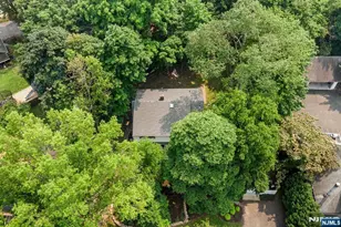 40 W Oak St, Ramsey, NJ 07446 - Photo 34