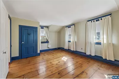 105 Harrison, Roseland, NJ 07068 - Photo 18