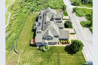 98 Tarrington Road, Hamburg, NJ 07419 - Photo 40