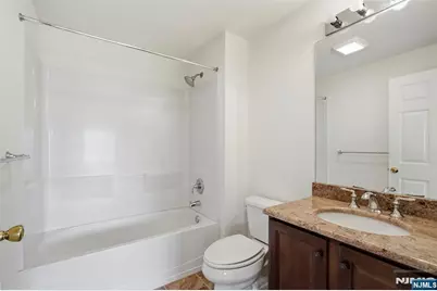 98 Tarrington Road, Hamburg, NJ 07419 - Photo 32