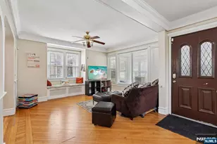 711-713 Degraw Ave, Newark, NJ 07104 - Photo 6