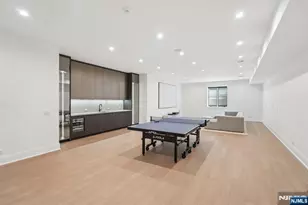 24 Carol Dr, Englewood Cliffs, NJ 07632 - Photo 42