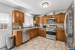 19 Willie St, Haledon, NJ 07508 - Photo 14