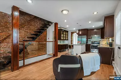 112 9th Avenue, Newark, NJ 07107 - Photo 4