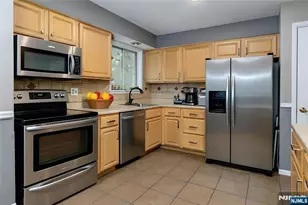 67 Cedar Tree Dr, Vernon, NJ 07422 - Photo 8