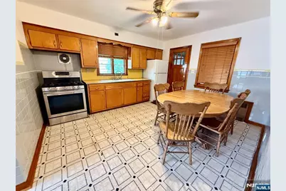 105 Bergen Street, Garfield, NJ 07026 - Photo 2