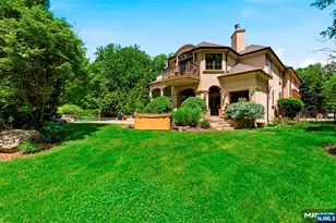 70 Oak Dr, Upper Saddle River, NJ 07458 - Photo 8