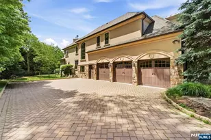 70 Oak Dr, Upper Saddle River, NJ 07458 - Photo 38