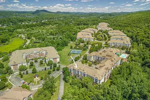 8421 Warrens Way 421, Wanaque, NJ 07465 - Photo 2