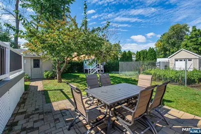 31 Zeliff Avenue, Little Falls Township, NJ 07424 - Photo 4