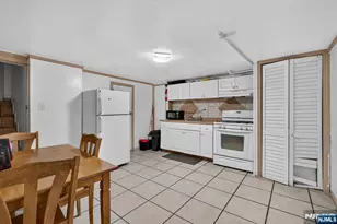 85 10th St, Newark, NJ 07107 - Photo 24