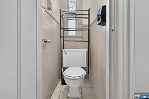 85 10th St, Newark, NJ 07107 - Photo 28