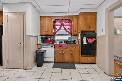 85 10th Street, Newark, NJ 07107 - Photo 4