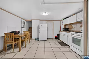 85 10th St, Newark, NJ 07107 - Photo 26