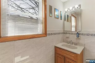 7 Franklin St, Little Ferry, NJ 07643 - Photo 18