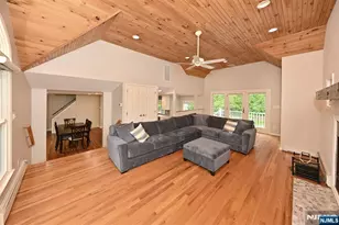 211 Spruce St, Midland Park, NJ 07432 - Photo 10