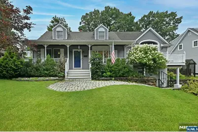 211 Spruce Street, Midland Park, NJ 07432 - Photo 1
