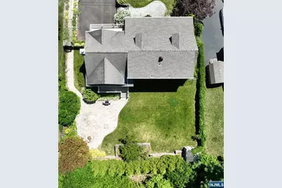 211 Spruce Street, Midland Park, NJ 07432 - Photo 36