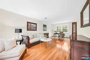 68 Fieldstone Pl, Wayne, NJ 07470 - Photo 4