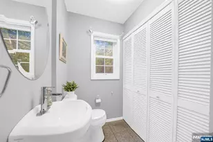 68 Fieldstone Pl, Wayne, NJ 07470 - Photo 6