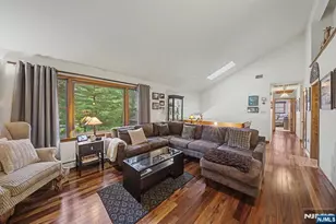 12 Seminole Ave, Oakland, NJ 07436 - Photo 16