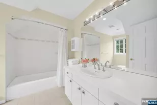 817 Peach Tree Ln, Franklin Lakes, NJ 07417 - Photo 34